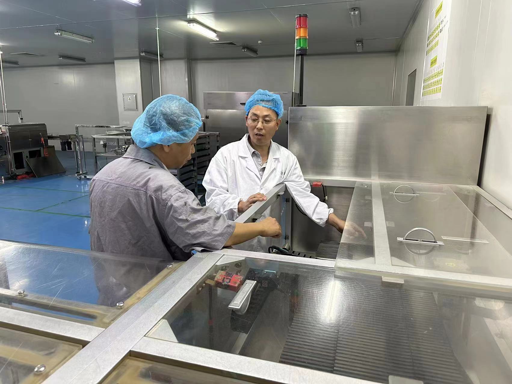 【满堂彩药业30周年人物专访】同心30载 偕行满堂彩人——（十五）高尚彬：想不是步伐，，，，干才有用果！